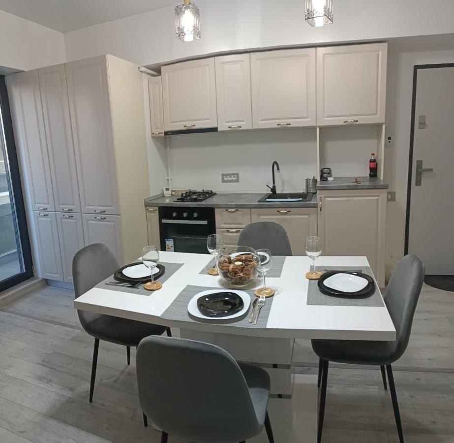 Eric Apartament Mamaia Ngoại thất bức ảnh